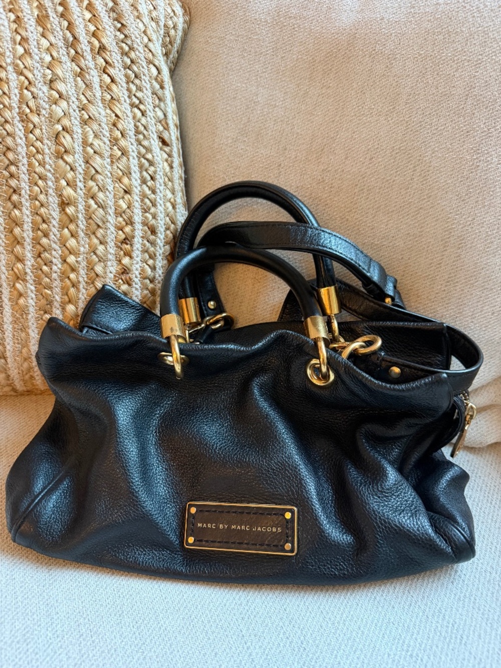 Marc by Marc Jacob Satchel w crossbody strap